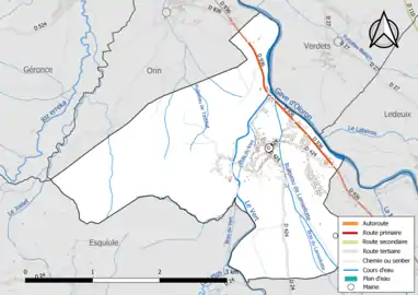 Carte en couleur présentant le réseau hydrographique de la commune