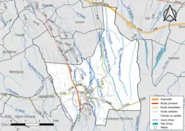 Carte en couleur présentant le réseau hydrographique de la commune