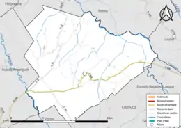 Carte en couleur présentant le réseau hydrographique de la commune