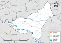 Carte en couleur présentant le réseau hydrographique de la commune