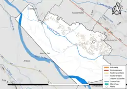 Carte en couleur présentant le réseau hydrographique de la commune