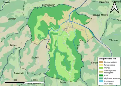 Carte en couleurs présentant l'occupation des sols.