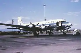 Un Douglas DC-6 de United Airlines