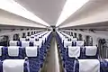 Intérieur de la classe standard d'un Shinkansen série 700 (Nozomi), septembre 2004