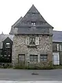 Pont-Croix : maison ancienne dans le quartier de Kerydreuff.