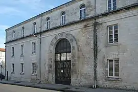 Lycée général Marcel Dassault.