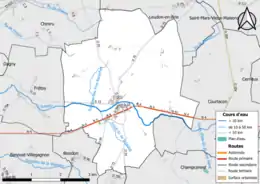 Carte en couleur présentant le réseau hydrographique de la commune