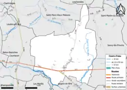 Carte en couleur présentant le réseau hydrographique de la commune