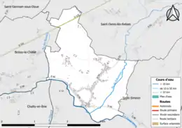 Carte en couleur présentant le réseau hydrographique de la commune