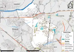 Carte en couleur présentant le réseau hydrographique de la commune