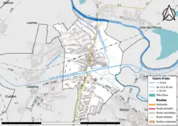 Carte en couleur présentant le réseau hydrographique de la commune