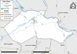 Carte en couleur présentant le réseau hydrographique de la commune