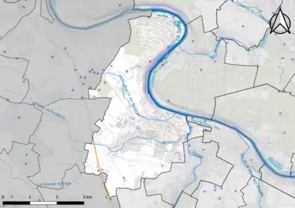 Carte montrant en couleurs le relief d'une commune