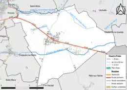 Carte en couleur présentant le réseau hydrographique de la commune