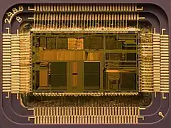 Micro-processeur 80486 Intel, vue interne.
