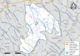 Carte en couleur présentant le réseau hydrographique de la commune