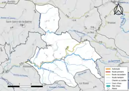 Carte en couleur présentant le réseau hydrographique de la commune