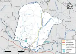 Carte en couleur présentant le réseau hydrographique de la commune