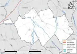 Carte en couleur présentant le réseau hydrographique de la commune