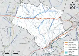 Carte en couleur présentant le réseau hydrographique de la commune