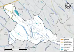 Carte en couleur présentant le réseau hydrographique de la commune