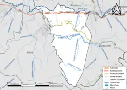 Carte en couleur présentant le réseau hydrographique de la commune