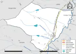 Carte en couleur présentant le réseau hydrographique de la commune