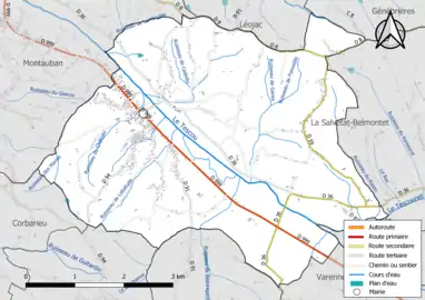 Carte en couleur présentant le réseau hydrographique de la commune