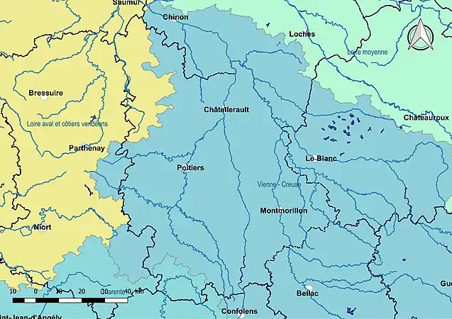 La Vienne est découpé en trois sous-bassins administratifs : « Vienne-Creuse », « Charente » et « Loire aval et côtiers vendéens ».