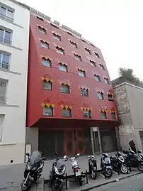 Résidence du CROUS au 88-90, rue de la Fontaine-au-Roi (architecte : Laurent Niget).
