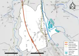 Carte en couleur présentant le réseau hydrographique de la commune