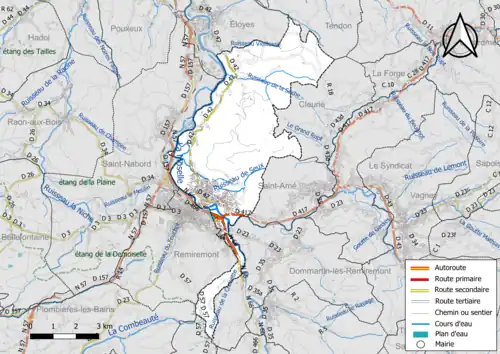 Carte en couleur présentant le réseau hydrographique de la commune