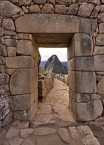 Joint vif, Machu Picchu (Pérou), vers 1440.