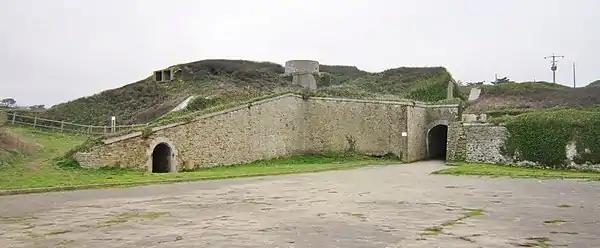 Le fort du Petit Minou vu de l'intérieur de sa cour.