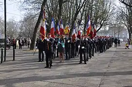 Le 9e régiment de chasseurs parachutistes à Laval pour une assemblée générale (mars 2012).