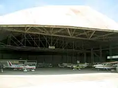 Hangar aviation de loisirs.