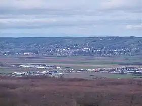 L'aéroport depuis le Camp de César (789 m)