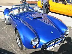 Une réplique d'AC Cobra.