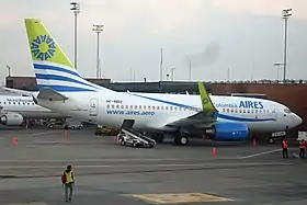 L'avion impliqué (HK-4682), photographié ici à l'aéroport international de Bogota, cinq mois avant l'accident.