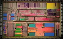 Vue du die du microprocesseur AMD K5 PR150.