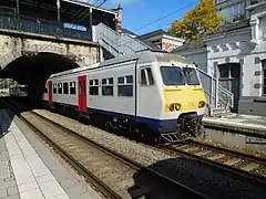 Arrivée d'un train voie 4.