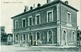 La gare d’Arpajon au début du XXe siècle.