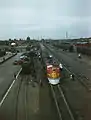 Train de la compagnie Atchison, Topeka and Santa Fe Railway en cours d'entretien au dépôt d'Albuquerque en mars 1943.