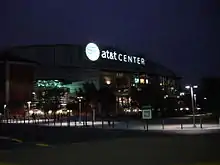 AT&T Center de nuit
