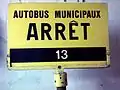 Ancienne tête de poteau, utilisée au moins jusqu'aux années 1980.