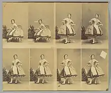 Ensemble de huit photographies sépia montrant une femme en robe dans différentes poses, assise et debout.