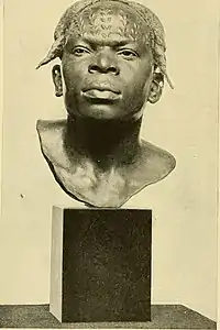 Ward, Un indigène Aruwimi,  bronze, dans A voice from the Congo, 1910