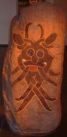 La pierre runique DR66