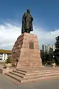 Statue d'Abaï à Almaty.