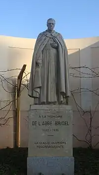 Statue de l'abbé Louis Bridel